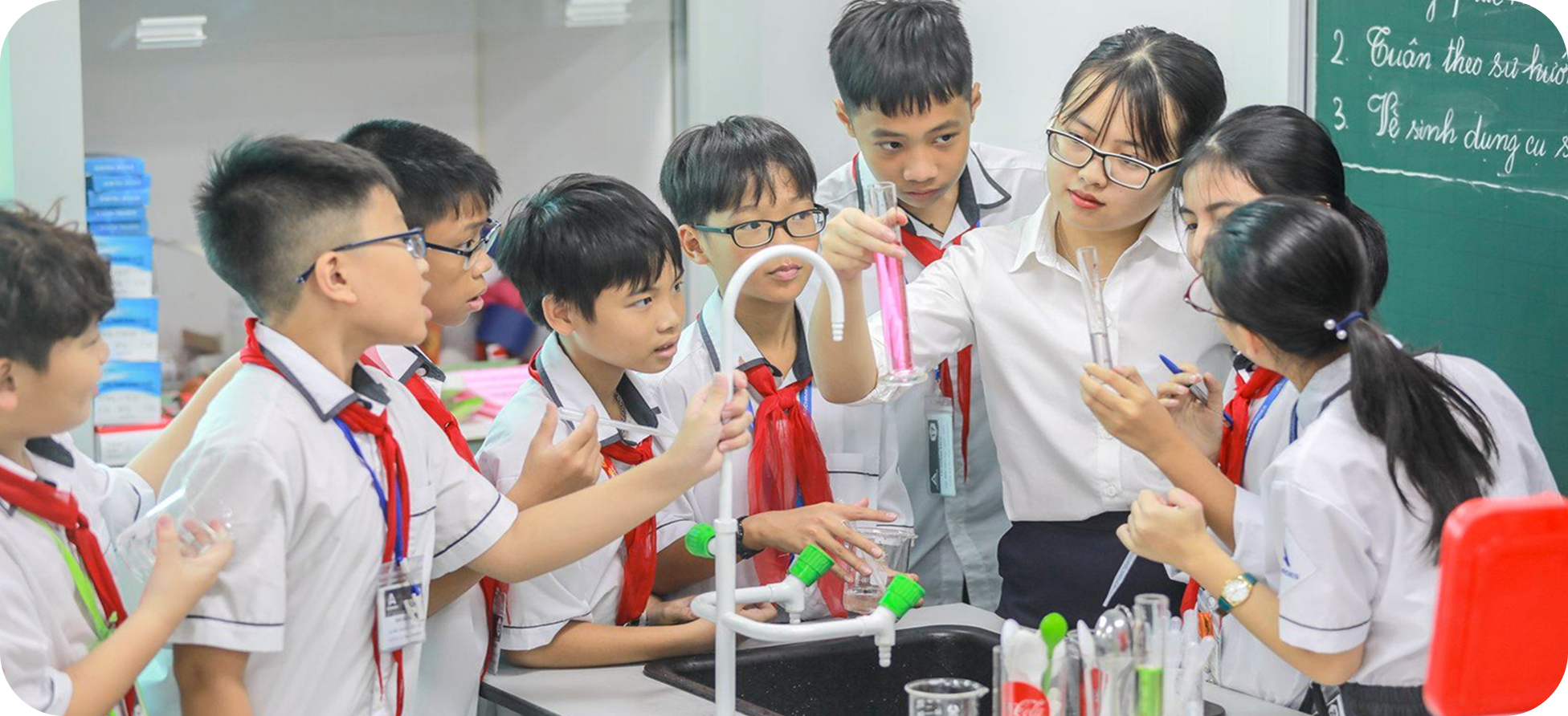 School tour image