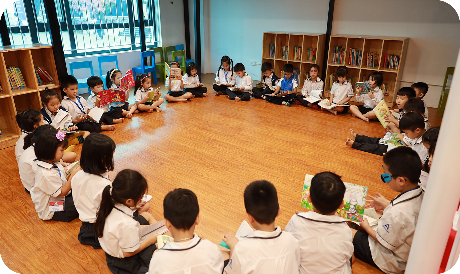 School tour image