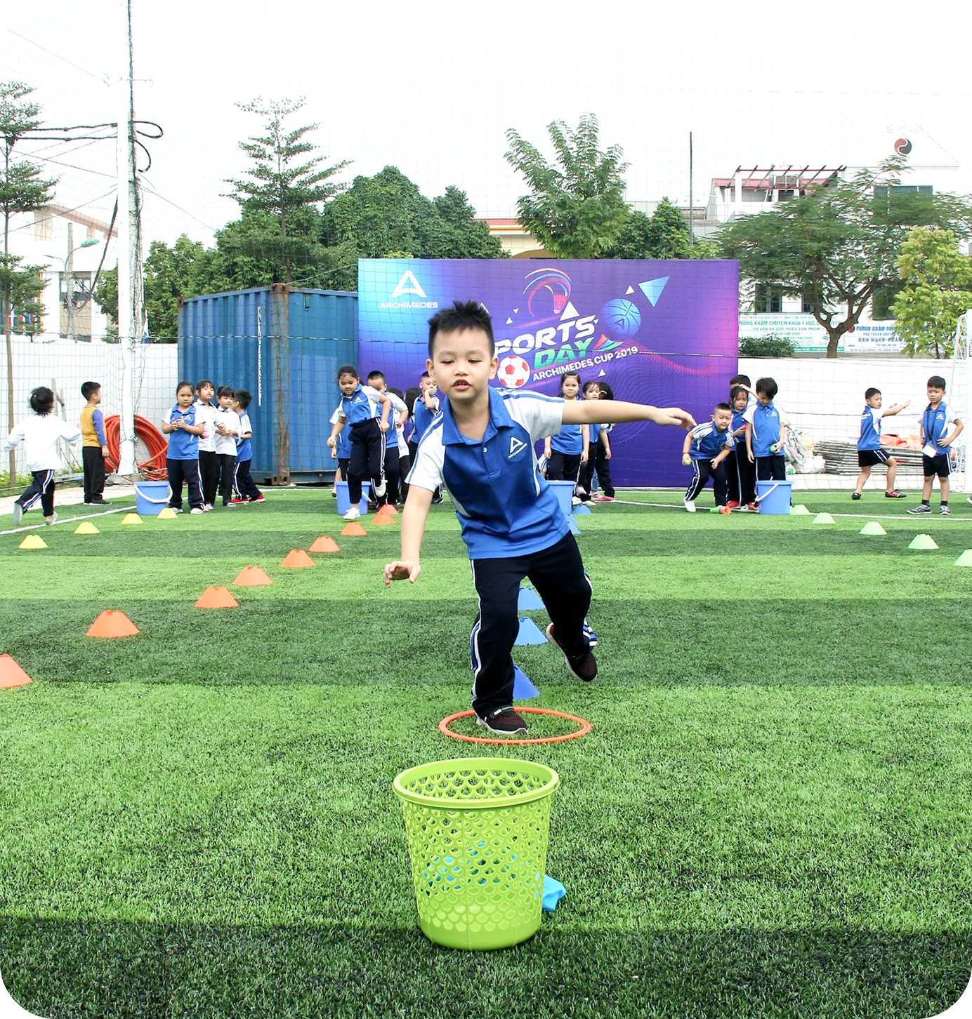 School tour image