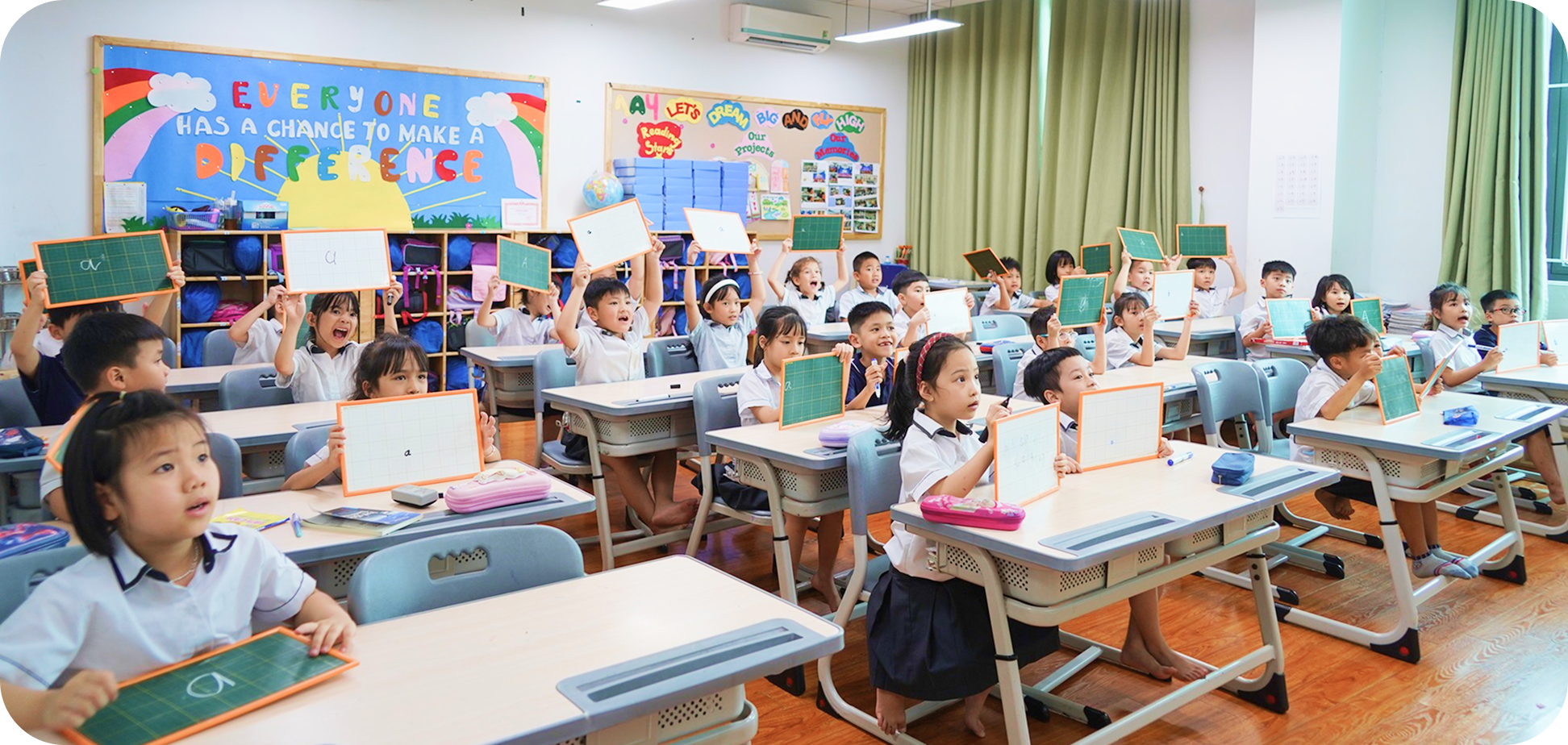 School tour image