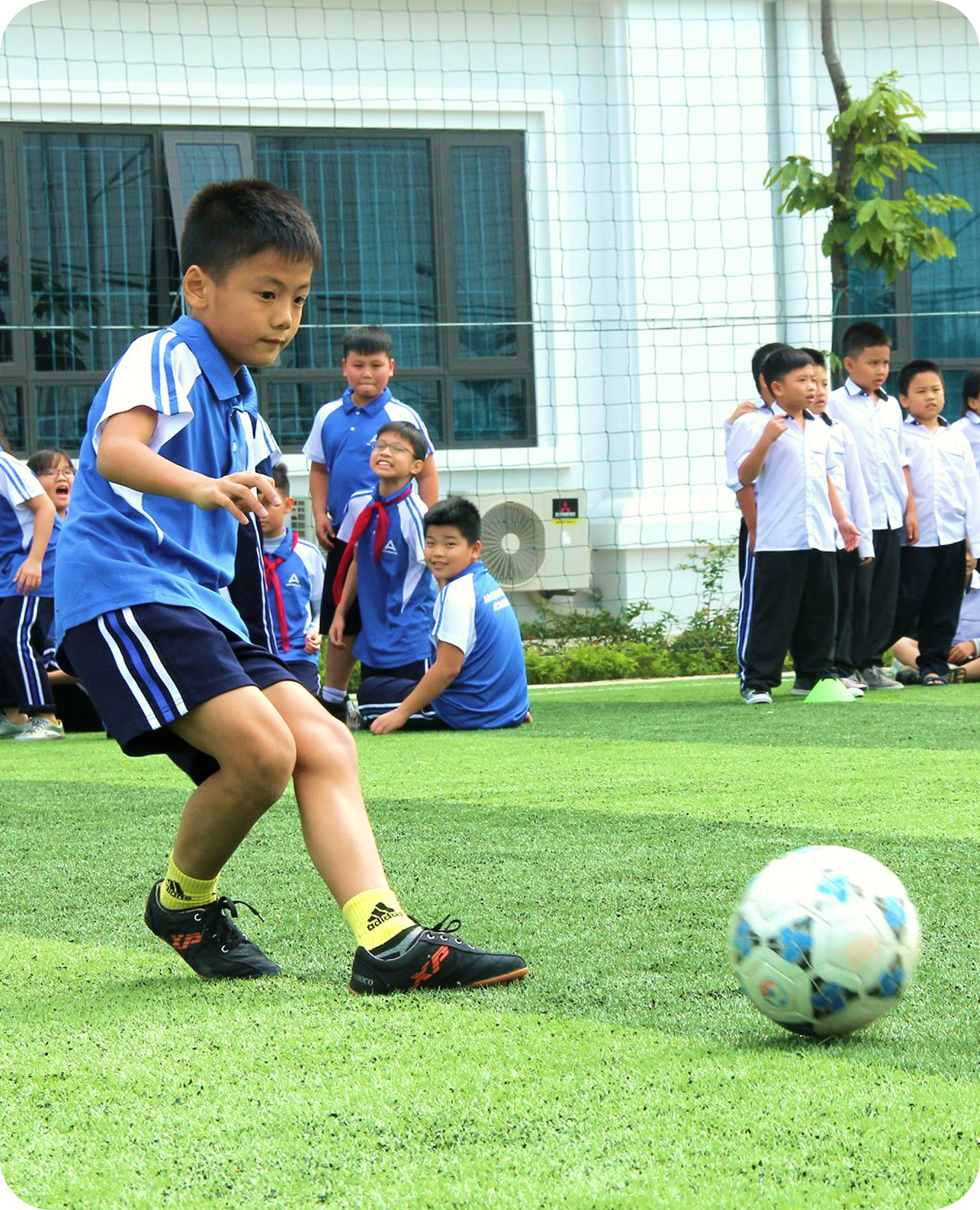 School tour image