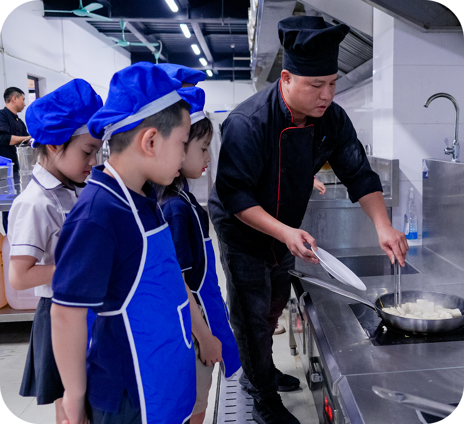School tour image